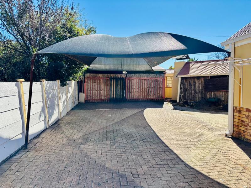 4 Bedroom Property for Sale in Pellissier Free State